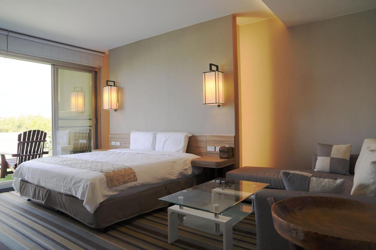 Tainan Julie'S Garden 峰情文旅 Hotel An Bình Ngoại thất bức ảnh