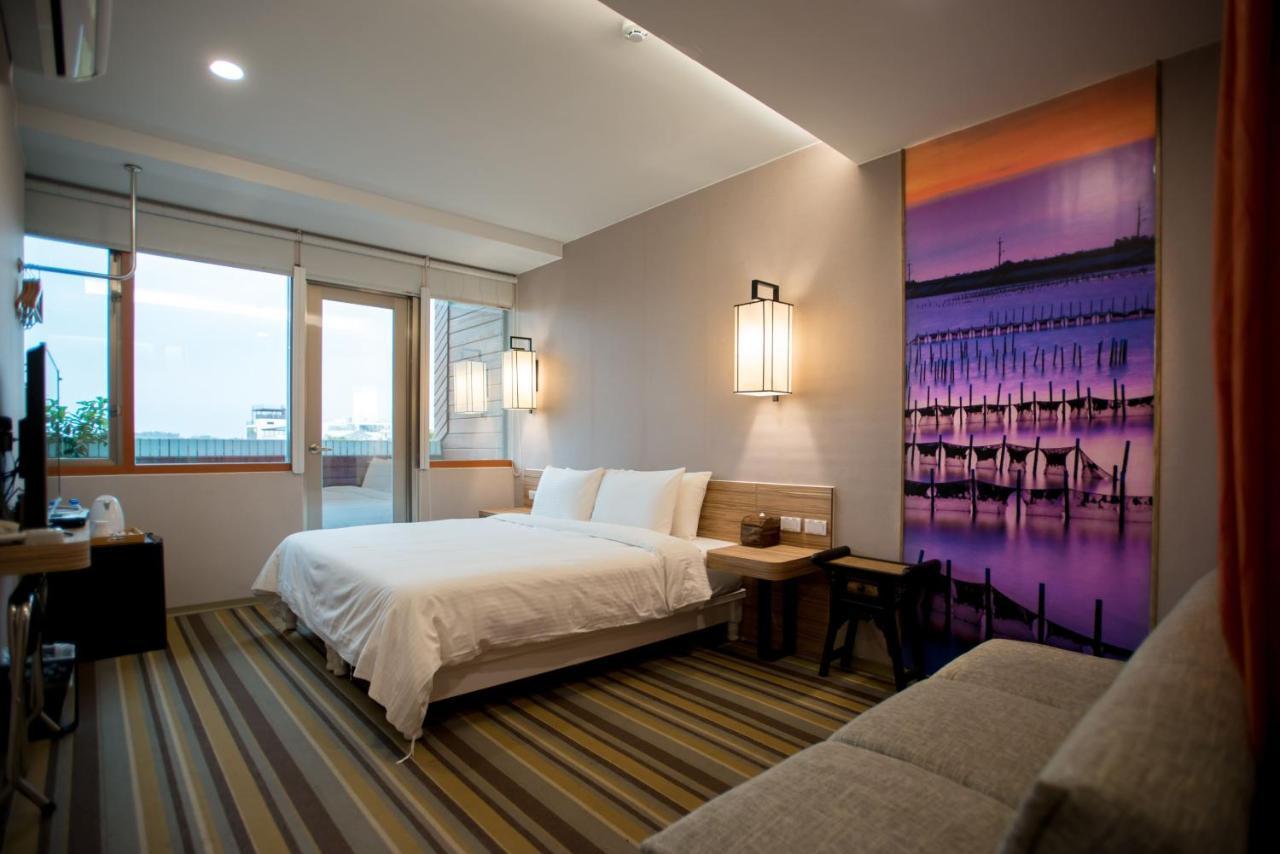 Tainan Julie'S Garden 峰情文旅 Hotel An Bình Ngoại thất bức ảnh