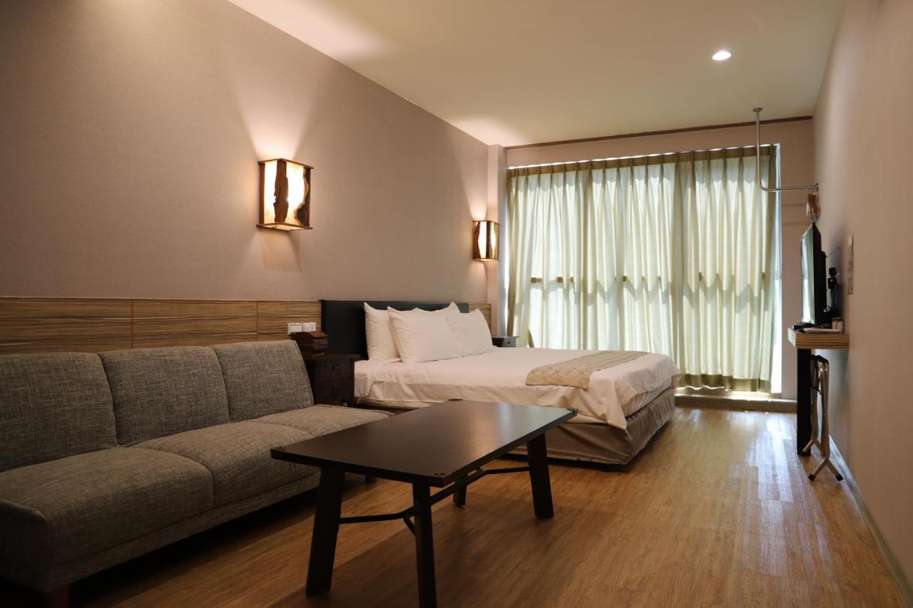 Tainan Julie'S Garden 峰情文旅 Hotel An Bình Ngoại thất bức ảnh