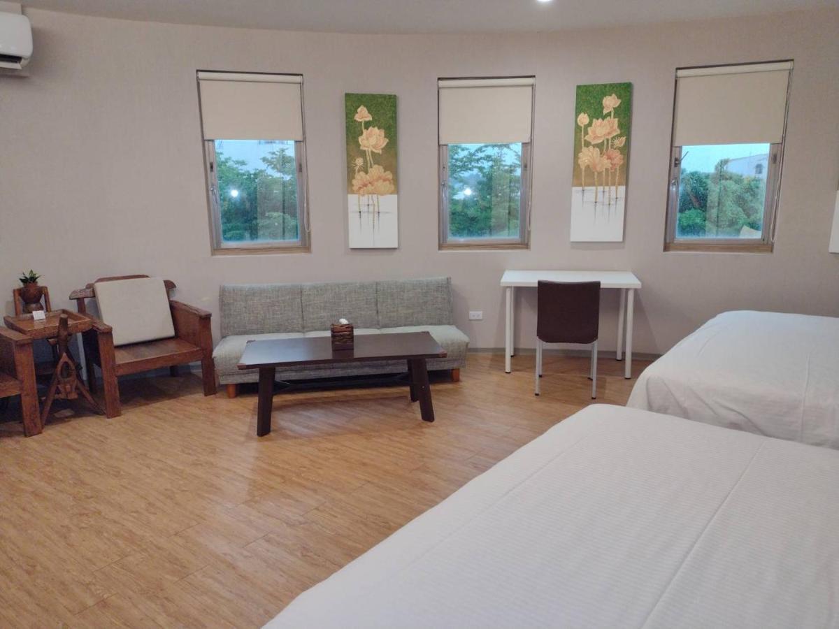 Tainan Julie'S Garden 峰情文旅 Hotel An Bình Ngoại thất bức ảnh