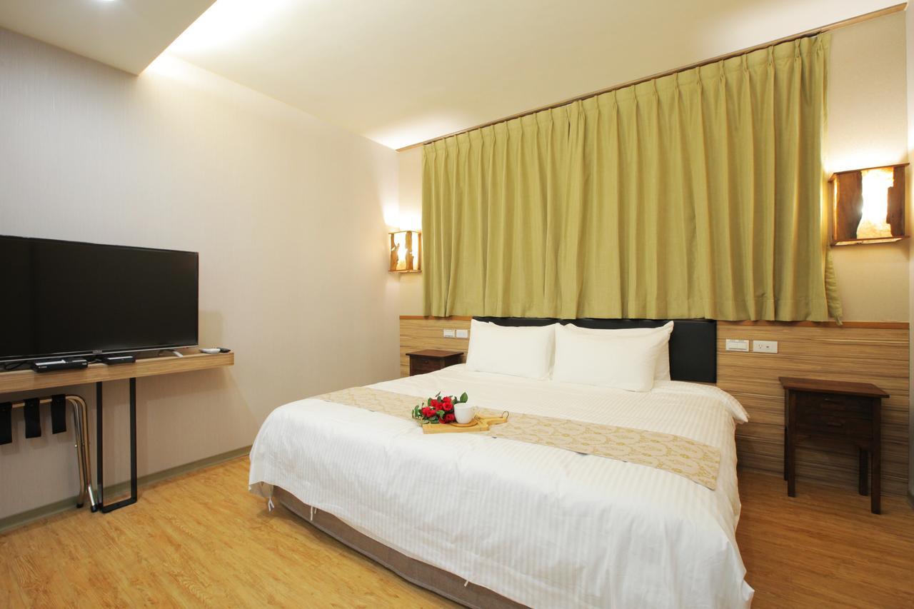 Tainan Julie'S Garden 峰情文旅 Hotel An Bình Ngoại thất bức ảnh