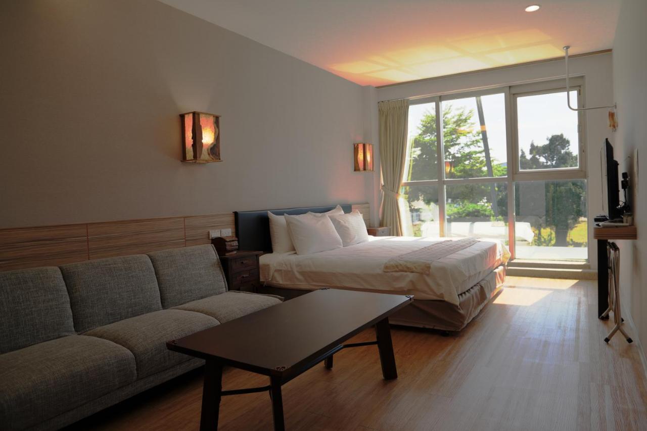 Tainan Julie'S Garden 峰情文旅 Hotel An Bình Ngoại thất bức ảnh