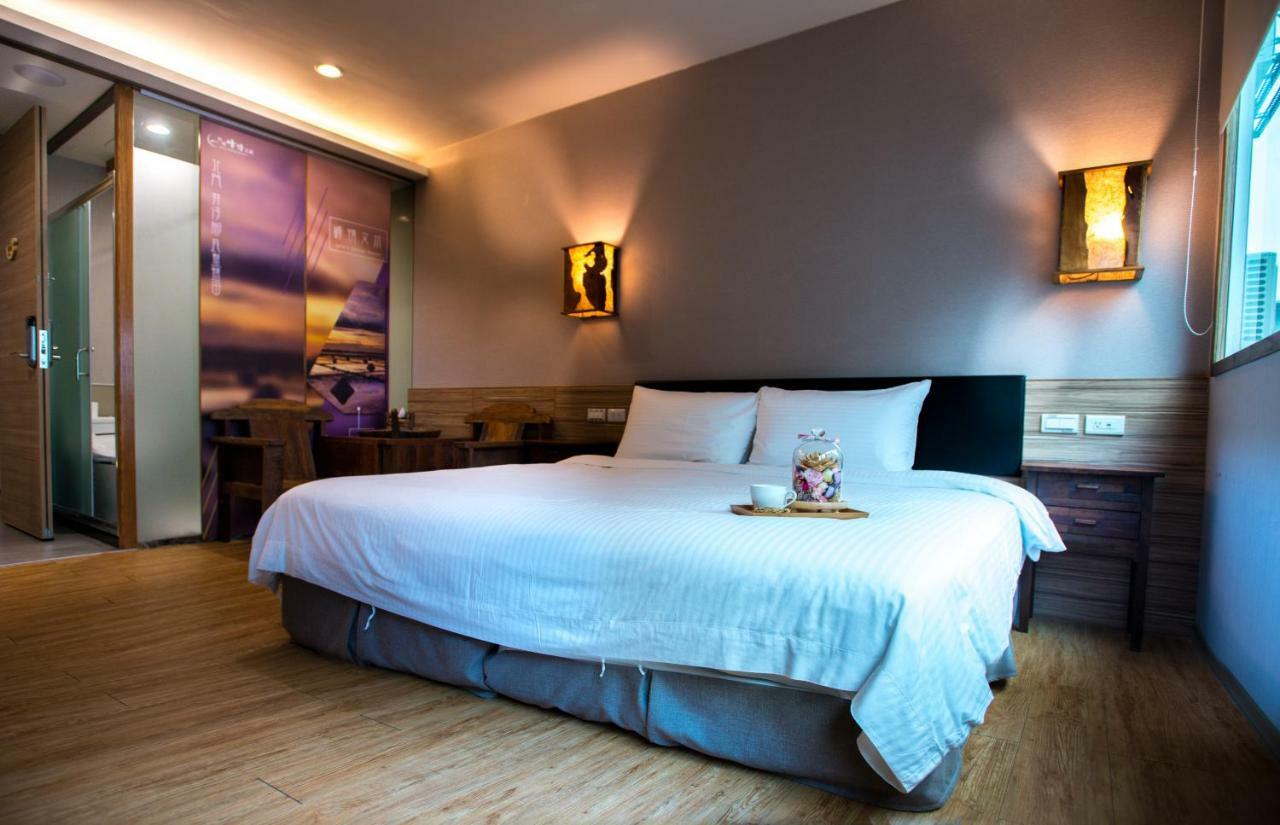 Tainan Julie'S Garden 峰情文旅 Hotel An Bình Ngoại thất bức ảnh